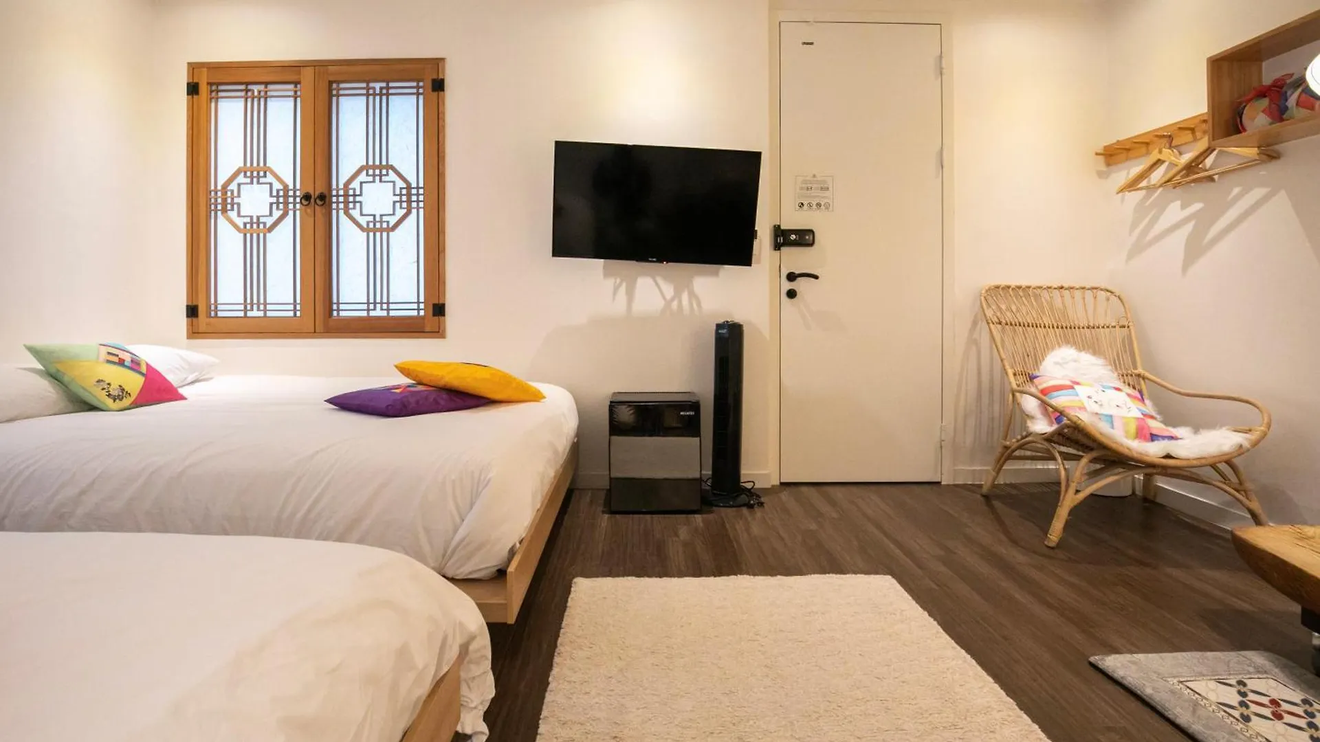 Bias K-Girl Guesthouse - Women Only Szöul