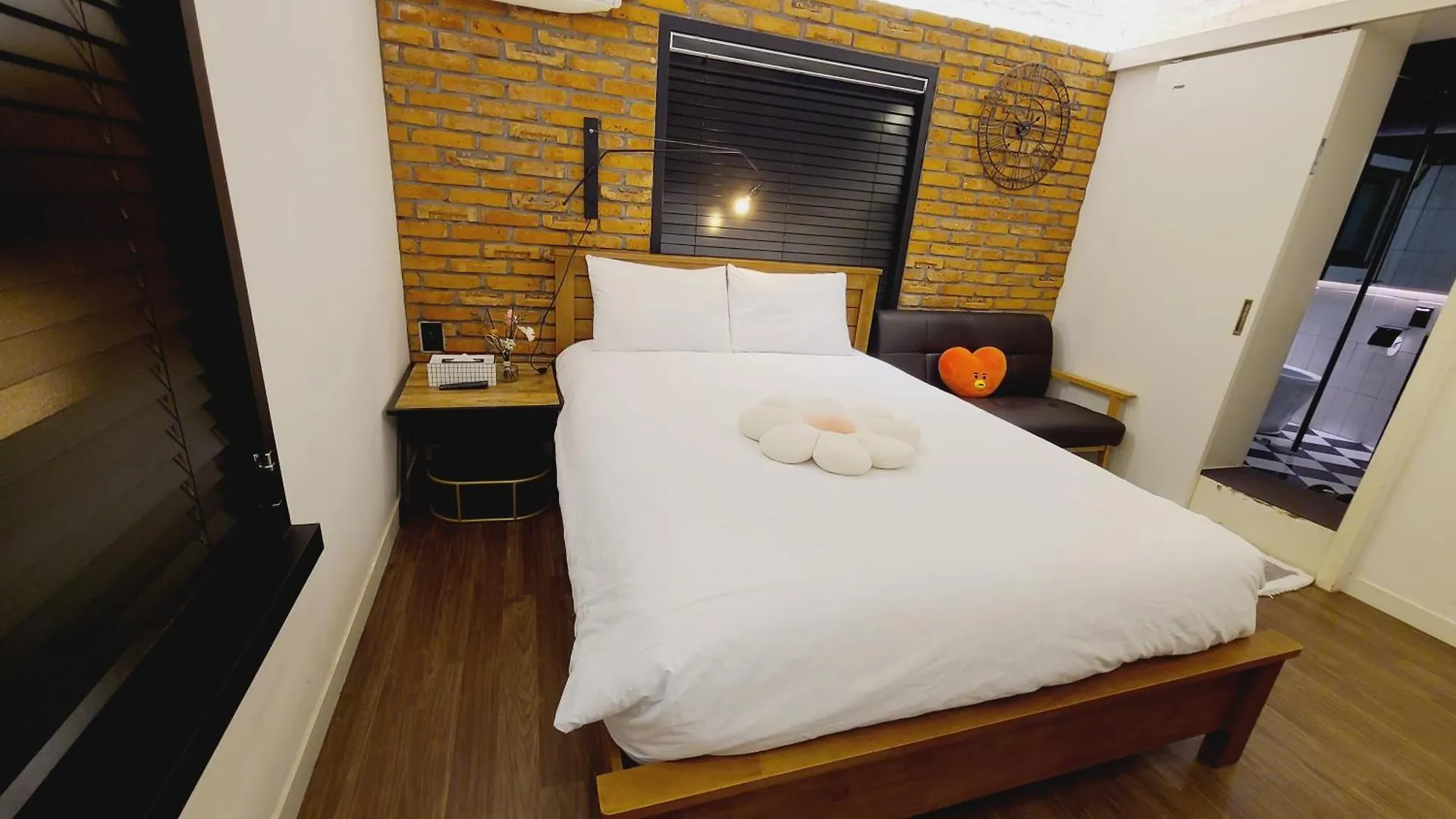 Bias K-Girl Guesthouse - Women Only Szöul 0*,
